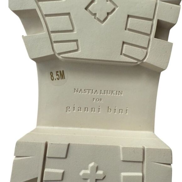 Gianni Bini X Nastia Liukin Bowery Leather Zip Lug Sole Boots Chunky Sole Cream - Picture 11 of 15